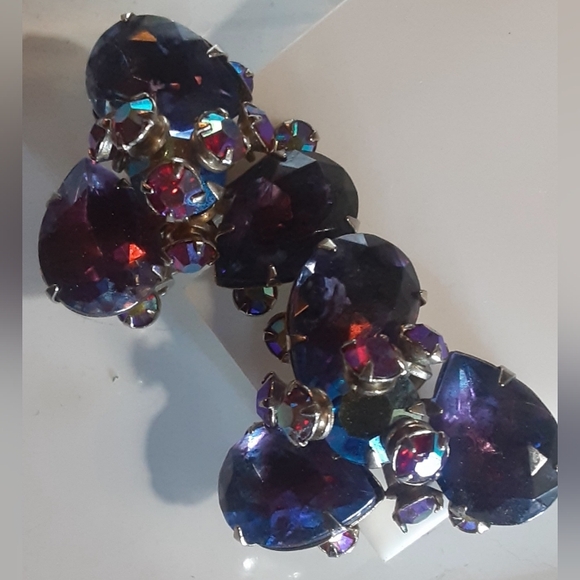 c1950 AB Violet Red Purple Layered Teardrop Deep Cluster Earrings ~ Stunning! - Picture 3 of 7